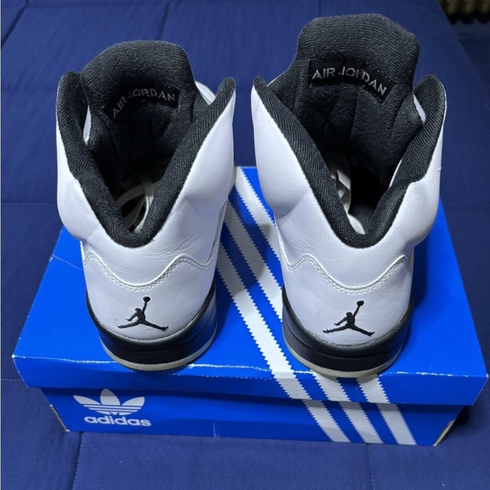 Air Jordan 5 Retro White Black 2024 Size 10.5 - Picture 4 of 7